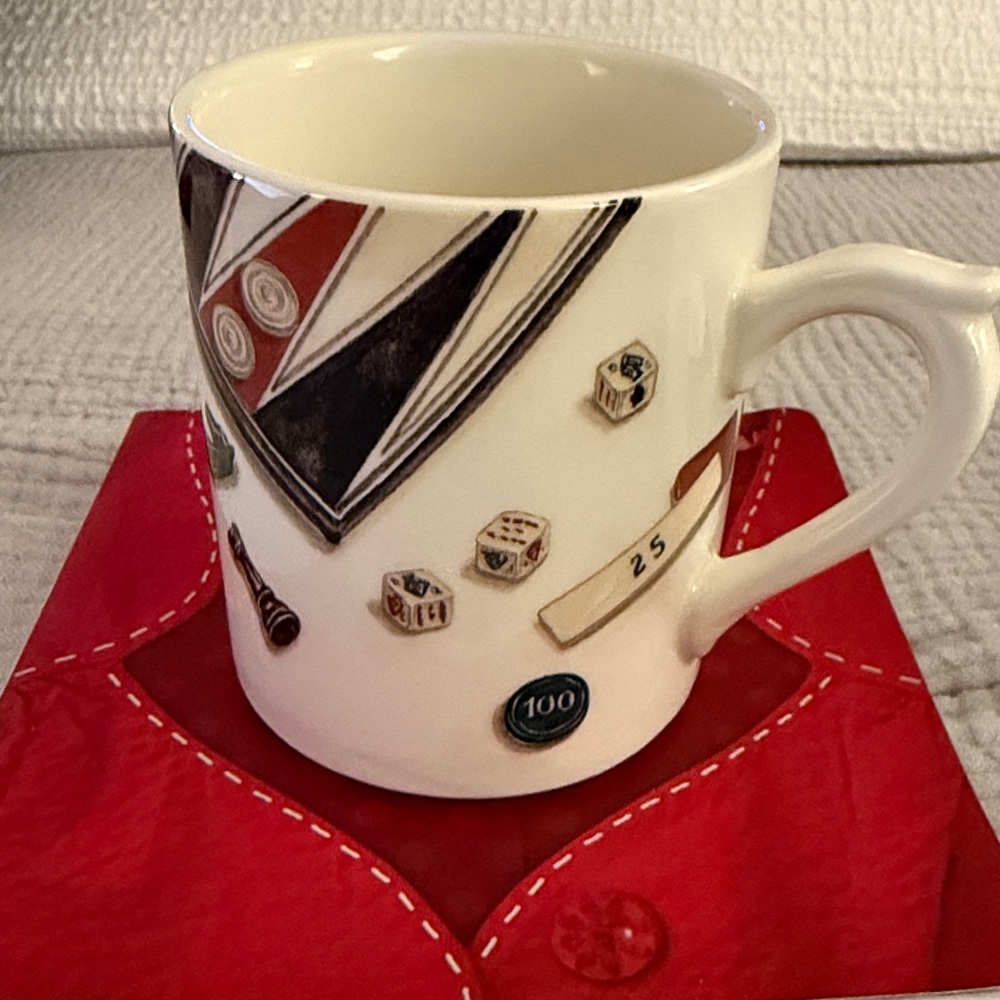 GIEN FRANCE 🇫🇷 JEUX Pattern Mug 3 3/4”